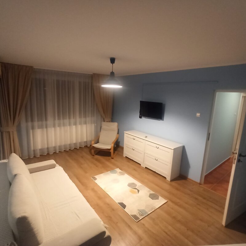Drumul Taberei, zona Valea Ialomitei fix langa statia de metrou