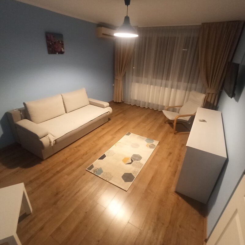 Drumul Taberei, zona Valea Ialomitei fix langa statia de metrou